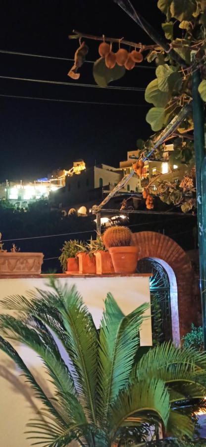 Villa Dei Fiori B&B Capri Luaran gambar