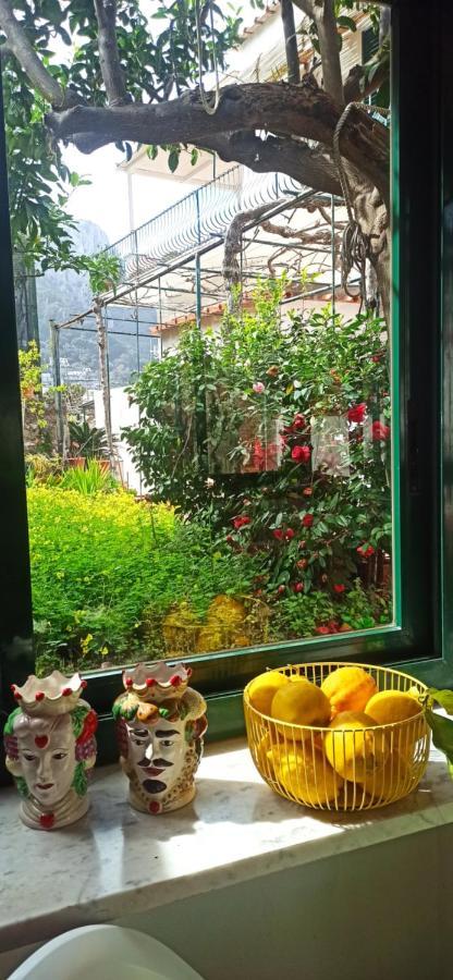 Villa Dei Fiori B&B Capri Luaran gambar