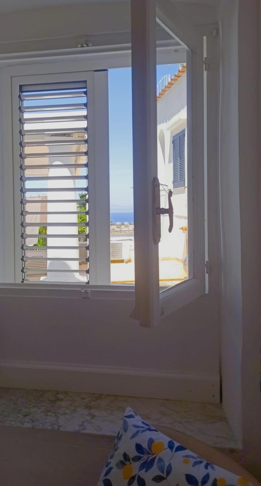 Villa Dei Fiori B&B Capri Luaran gambar