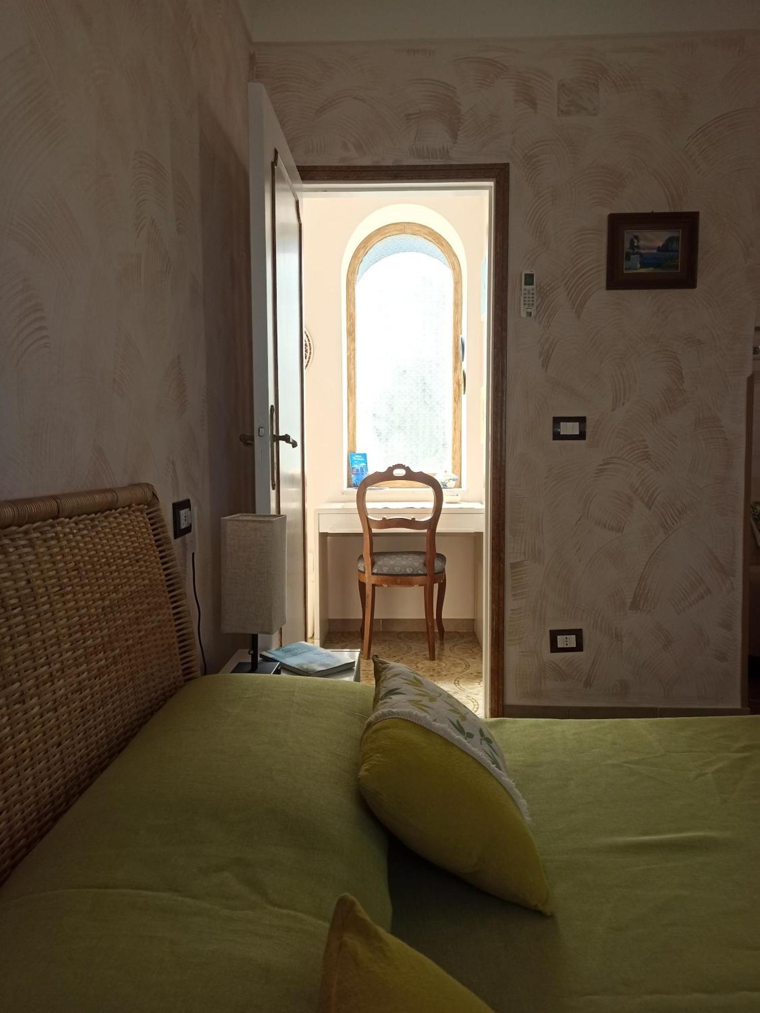 Villa Dei Fiori B&B Capri Luaran gambar