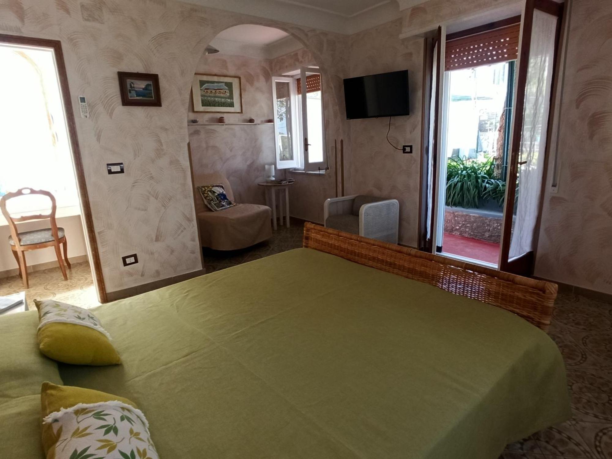 Villa Dei Fiori B&B Capri Luaran gambar